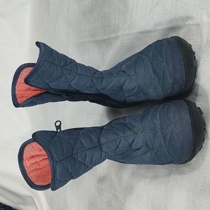Columbia Blue Snow Boots 200 grams Kids Omni-Tech Waterproof Size 2